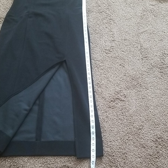 Betsy & Adam Black Evening Dress - Picture 8 of 9